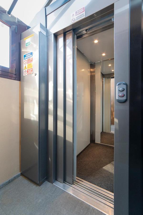 To-housing3, Luce E Relax Al Centro Di Apartamento Turín